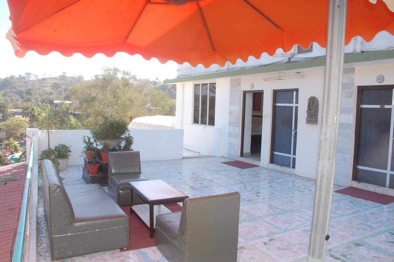 Hotel Karnavati Mount Abu Dış mekan fotoğraf