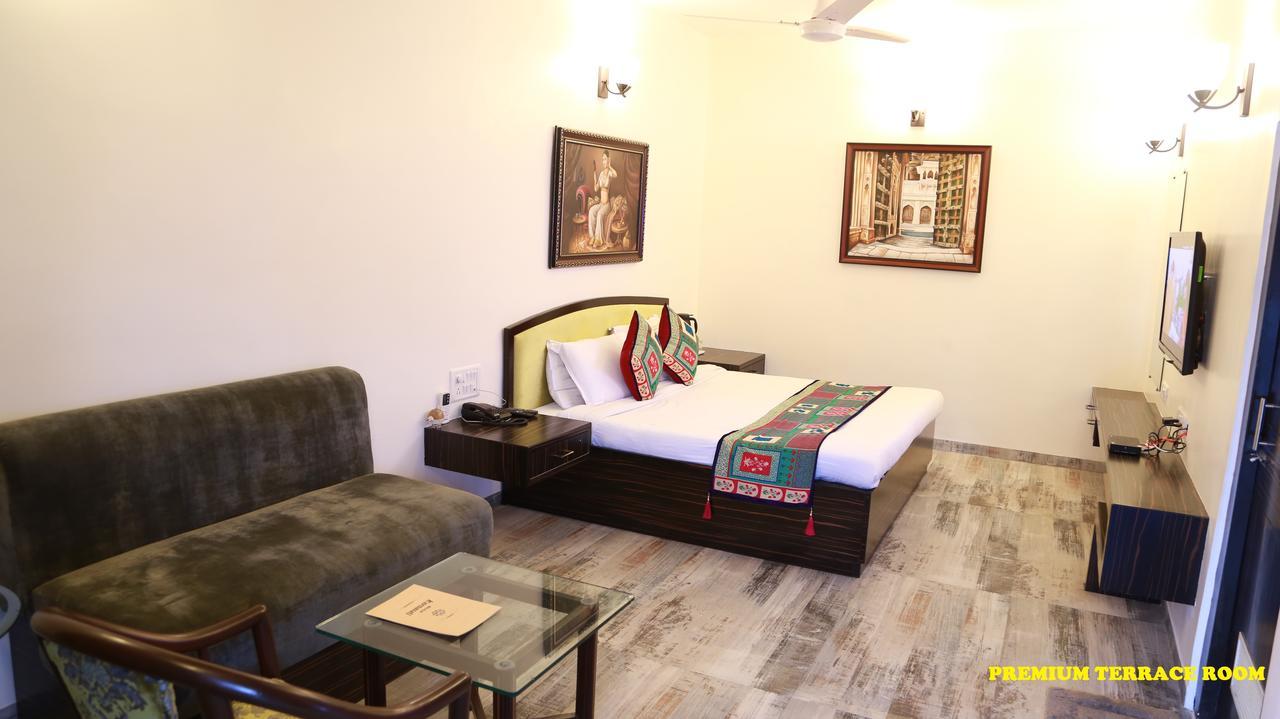 Hotel Karnavati Mount Abu Dış mekan fotoğraf