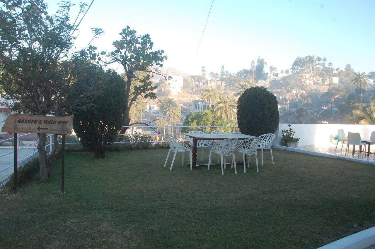 Hotel Karnavati Mount Abu Dış mekan fotoğraf