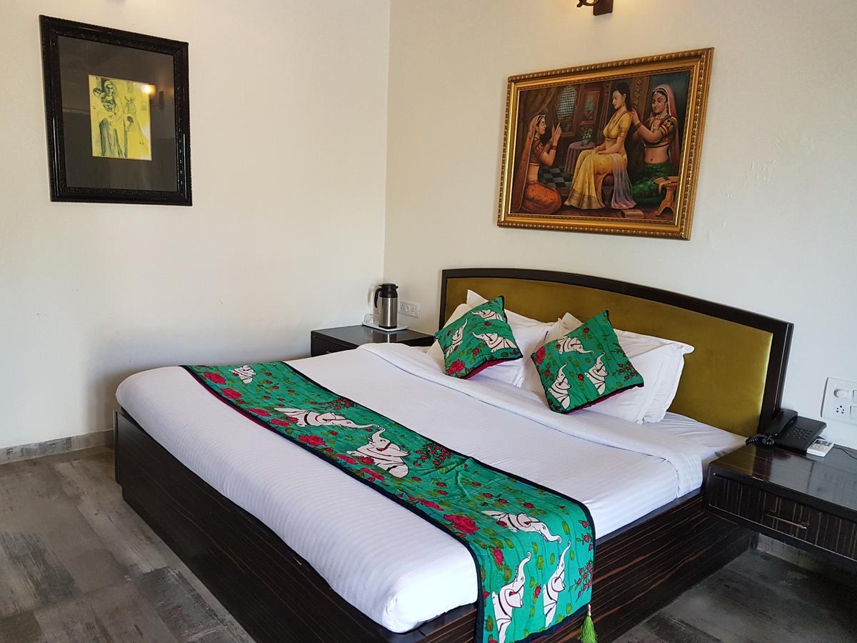Hotel Karnavati Mount Abu Dış mekan fotoğraf