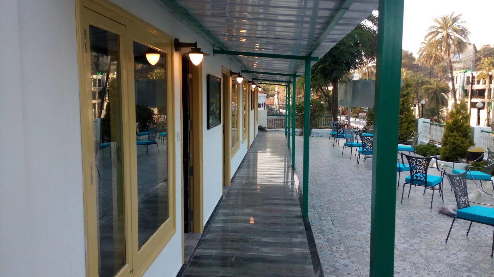 Hotel Karnavati Mount Abu Dış mekan fotoğraf